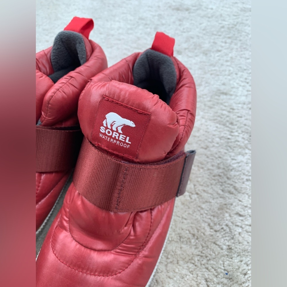 Sorel Womens Size 6.5 Out N About Red Puffy Strap Snow Boots Sneakers Dahlia Red - Picture 5 of 12